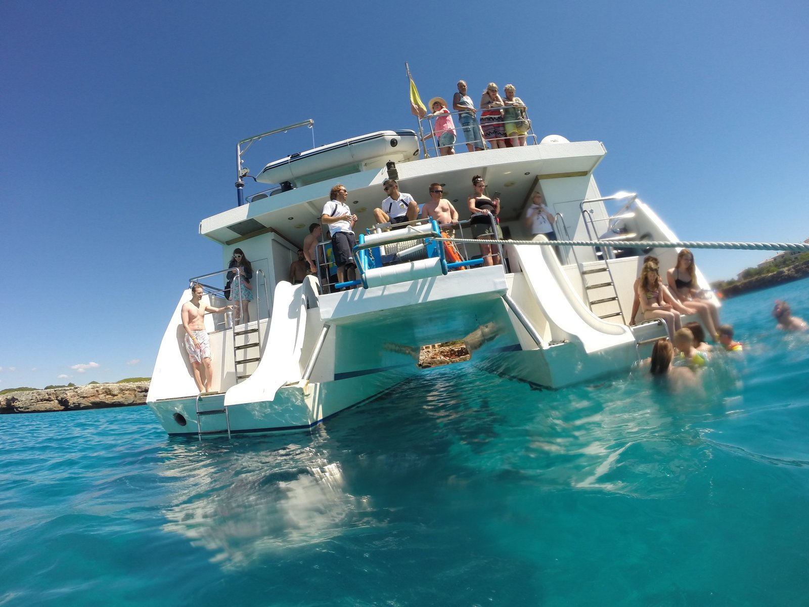 glassbottommallorca-1.jpg